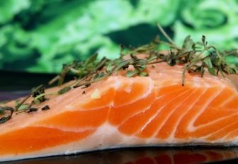 Cómo preparar pescado en el microondas